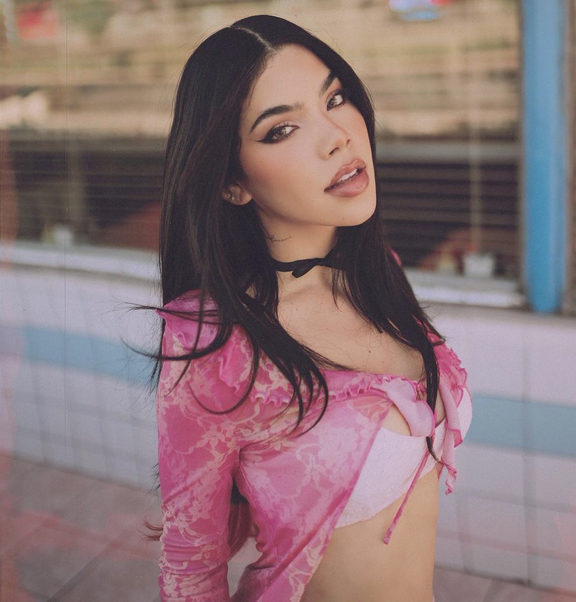 Ximenap250's tweet photo. holi, me llamo Ximena, sigo a kenia desde el 2018 y mi canción favorita del momento es ojo x ojo, toy toy, malas deciciones y los santos 
#integracionkenini https://t.co/0WBBDacw6C