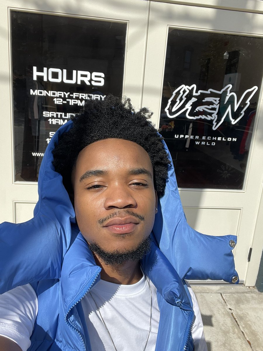 lonzohennessy's tweet photo. Opened my first store front for my clothing brand in my hometown 🔥🌐 located at 839 Forsyth Street Macon, GA 31201
https://t.co/JrKibCRrXJ https://t.co/HdfEE6XoeD