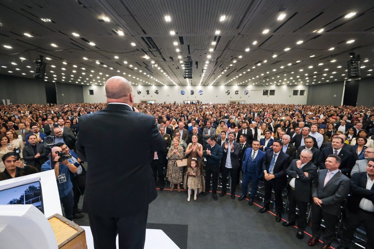 Enrique Alfaro tweet media