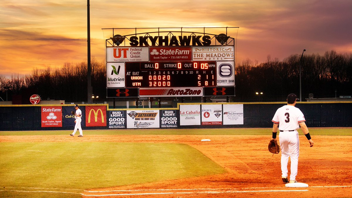 Gates Gerhart (@gerhartgates) on Twitter photo Very excited to announce that I’m committing to play baseball at UT Martin! Thank you God for blessing me with the opportunity to play D1 baseball and to everybody that has supported me throughout my career!
<a href="/EastMissBB/">East Miss Baseball</a> <a href="/ChaseReeves22/">Chase Reeves</a> <a href="/UTMBase/">UT Martin Baseball</a> Very excited to announce that I’m committing to play baseball at UT Martin! Thank you God for blessing me with the opportunity to play D1 baseball and to everybody that has supported me throughout my career!
<a href="/EastMissBB/">East Miss Baseball</a> <a href="/ChaseReeves22/">Chase Reeves</a> <a href="/UTMBase/">UT Martin Baseball</a>