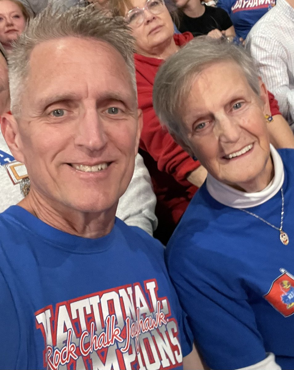 mcwalberg's tweet photo. #kufanpix https://t.co/7pOBgHSKTg
