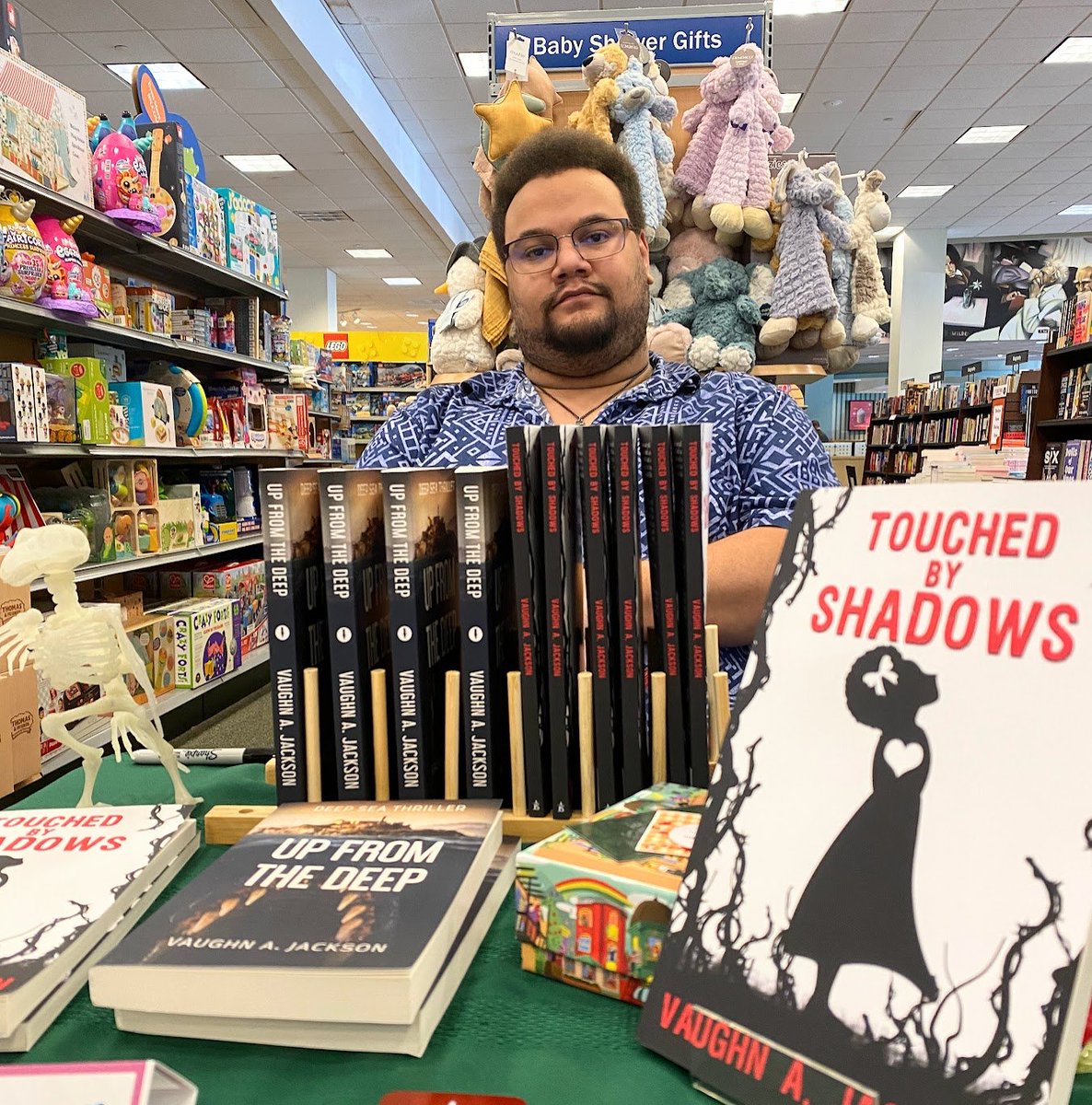 @blaximillion was just daring people to buy his books at #halloweenhangover hosted by @bnlibbieplace. Even if you missed the event you can still pick up signed books at the store.