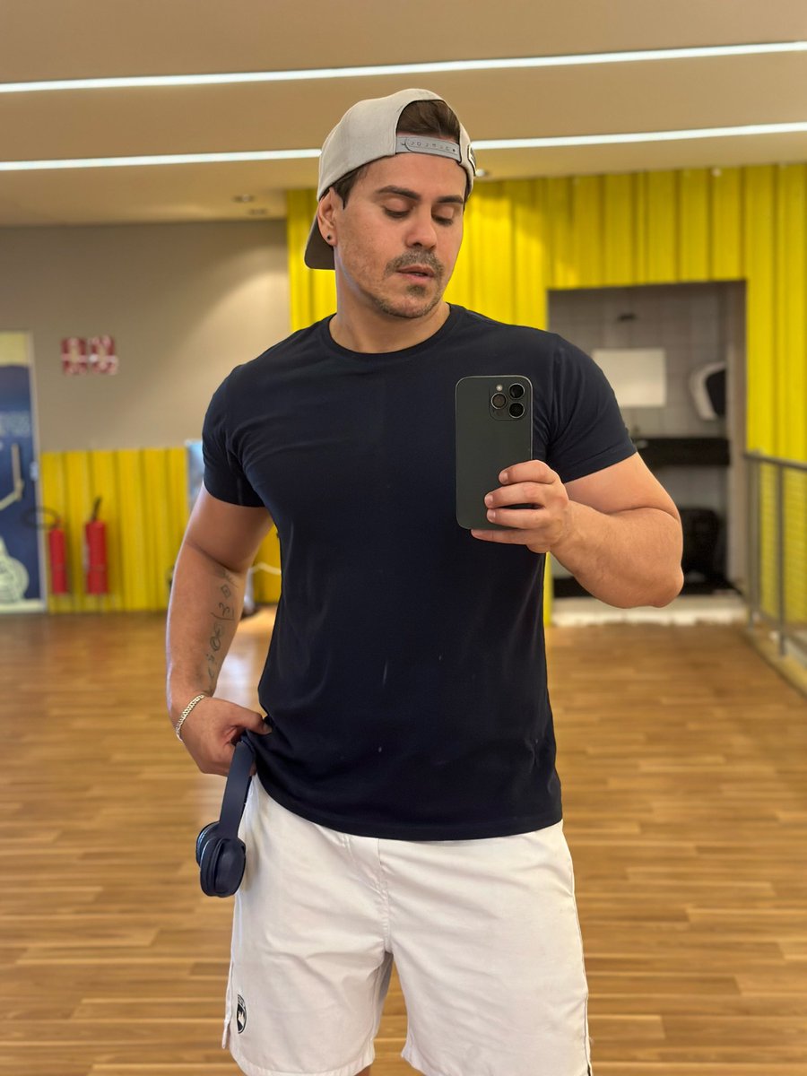Divinofm's tweet photo. Já treinou hoje? 👀 https://t.co/hMPJQCrfAW