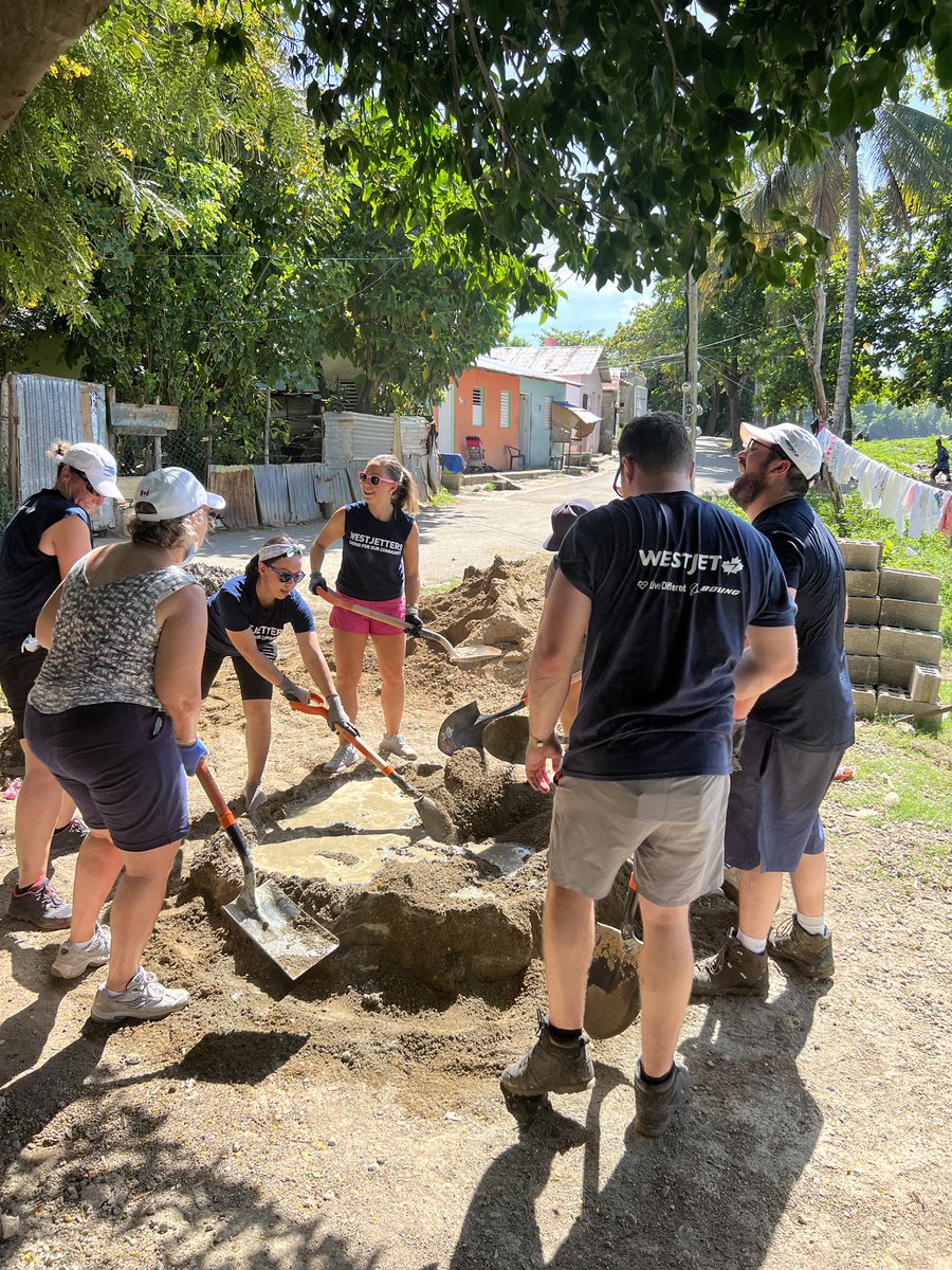WestJet's tweet image. Over the weekend, more than 50 WestJetters flew to the Dominican Republic for our 11th annual WestJet @LiveDiff Build!  
 
Over the next 9 days, WestJetters will immerse themselves within the local community to build 4 new homes alongside families living in extreme poverty and…