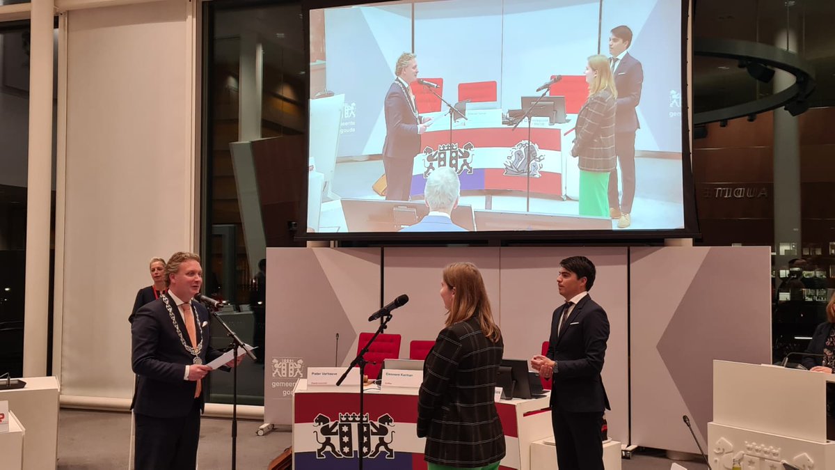 Vanavond is Kejan Beemer geïnstalleerd als burgerraadslid voor <a href="/GLGouda/">GroenLinks Gouda</a>, samen met @wanders_alex voor <a href="/CUGouda/">ChristenUnie Gouda</a> . Welkom Kejan en Alex! Fijn dat jullie Gouda nog beter en mooier komen maken.