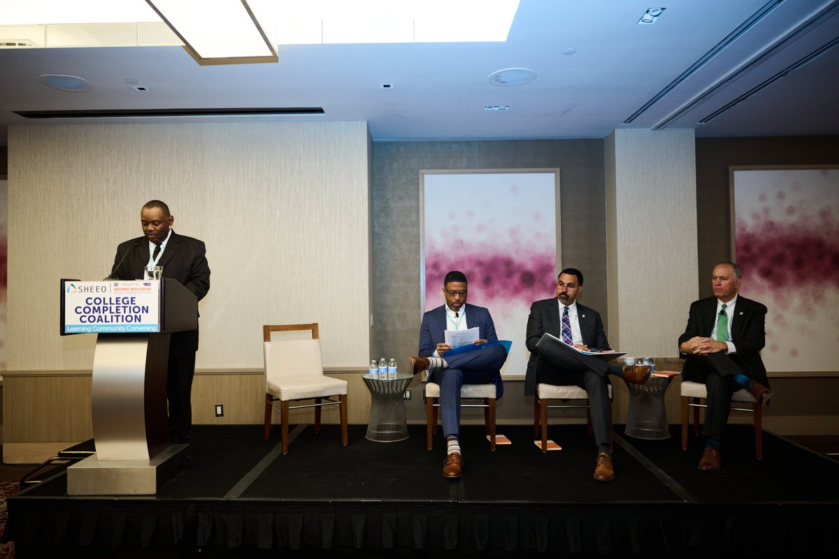 cunyasap's tweet photo. An inspiring fireside chat at our @cunyasap and @SHEEOed convening featured discussions with @cuny Chancellor Dr. Félix V. Matos Rodríguez and @SUNY Chancellor Dr. @JohnBKing on the equity imperative of ASAP replication. #CollegeCompletionASAP https://t.co/HjUxawJ9yi