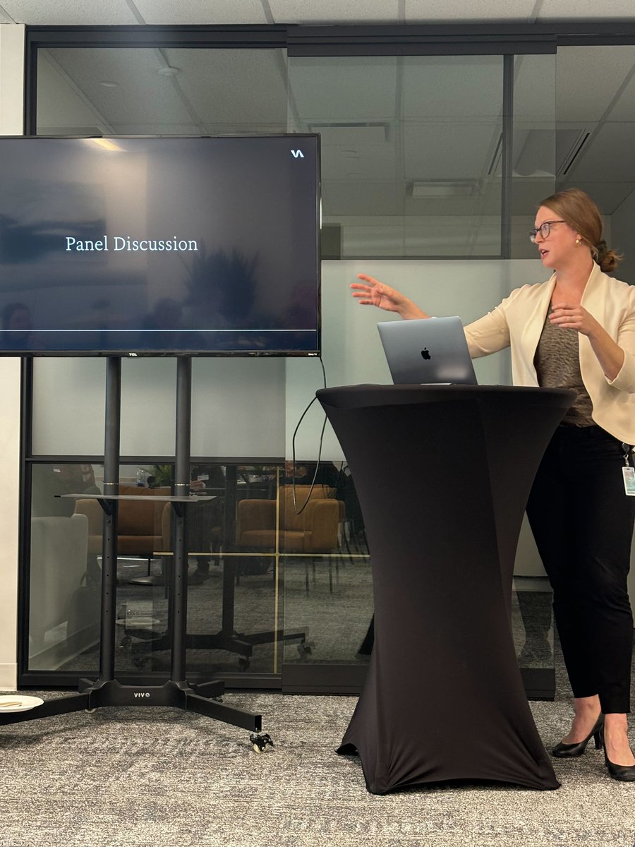 Validere tweet media