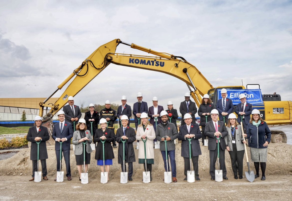 JillDunlop1's tweet photo. I was pleased to join my colleagues to mark the start of construction of Scarborough's first medical school, #SAMIH.
Our government is making historic investments to healthcare to ensure Ontarians can access the healthcare they need, when they need it. https://t.co/kZRsLmrs1g