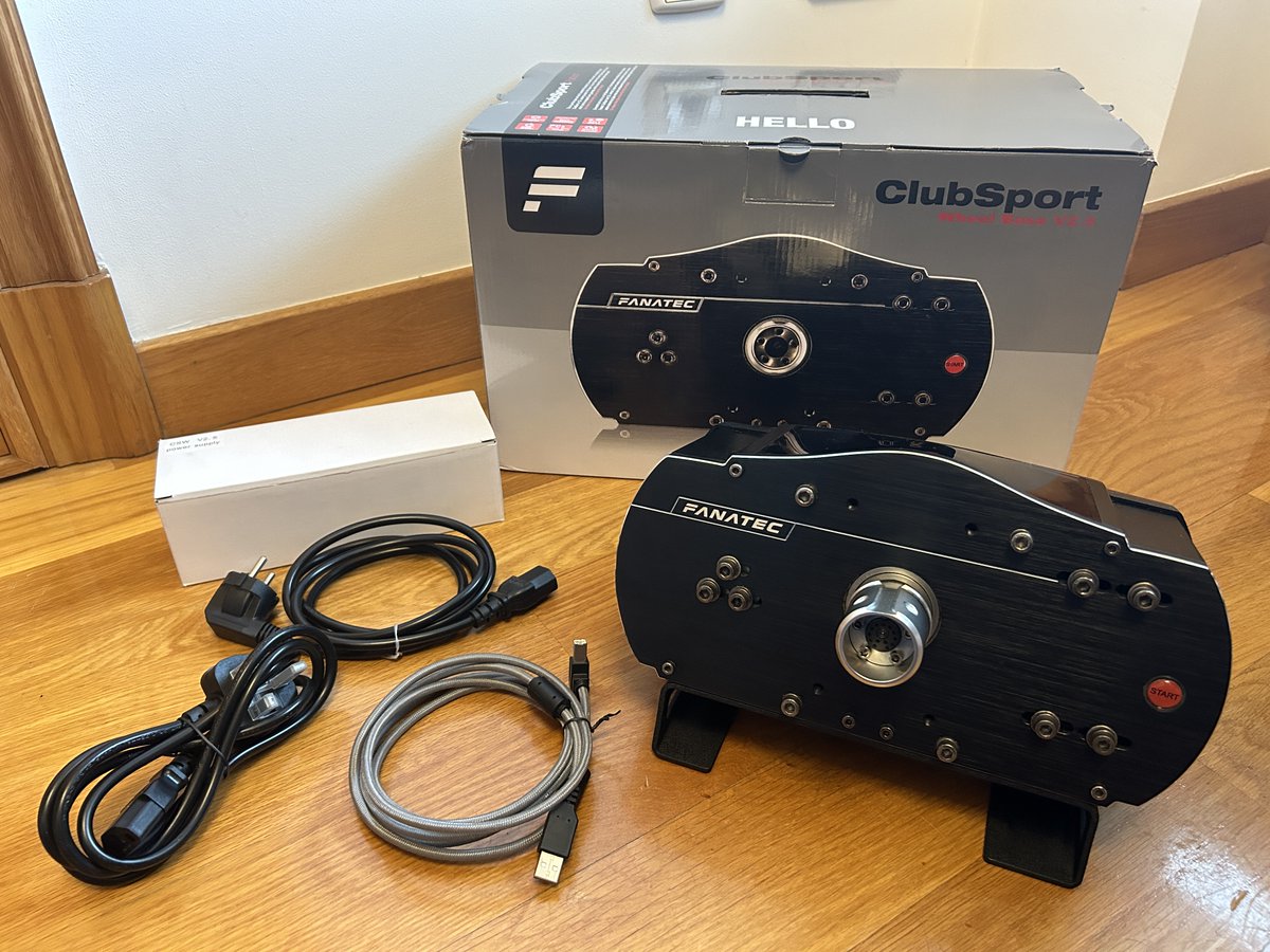 ‼️ Vendo Fanatec Clubsport 2.5 ‼️  

En buenas condiciones y con poco uso. La envío en su caja original con protecciones. Agradezco si podéis compartir para que llegue a más gente. 250€
#fanatec #Simracing