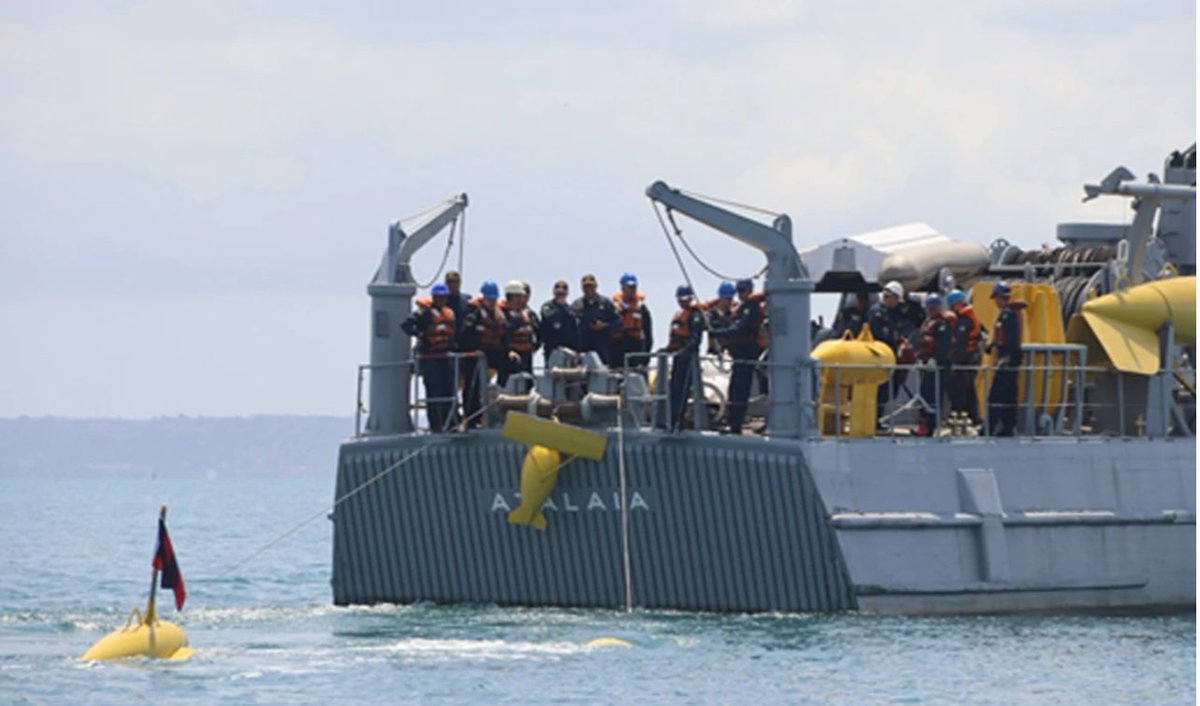 PucaraDefensa's tweet photo. El turno de los vehículos no tripulados para la @marmilbr
#minex #rov @ABIMDE_ #marinha @EMGEPRON1 @hunterpresscom #VSNT #Tidewise
https://t.co/GoqO13hbk2 https://t.co/AWuBNjTmrf