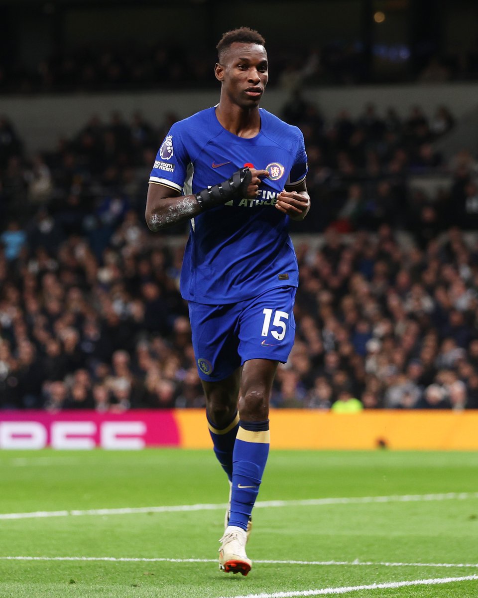 Premier League tweet media