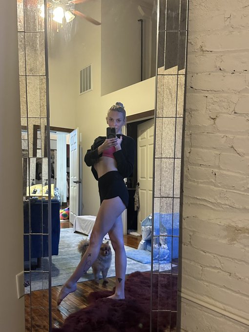Hot yoga round 2 🩷💦 https://t.co/bcF7ng8bIy