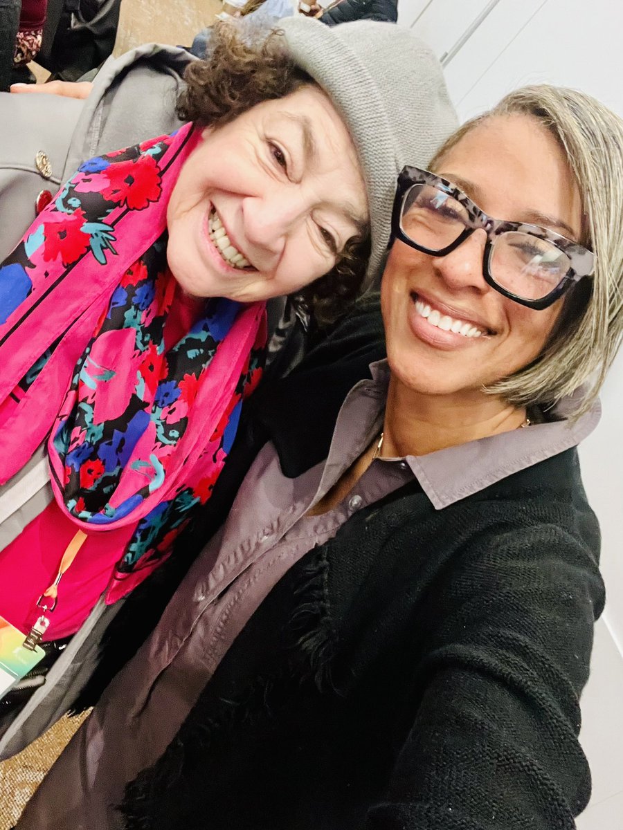 Seeing Dr. Sandra Gold and other members of our @GoldFdtn family at #AAMC23 was the best. We both hope to see you in February at the Gold Humanism Summit! Not registered? You can here: web.cvent.com/event/181e3989… #humanismalways 💛🫶🏽