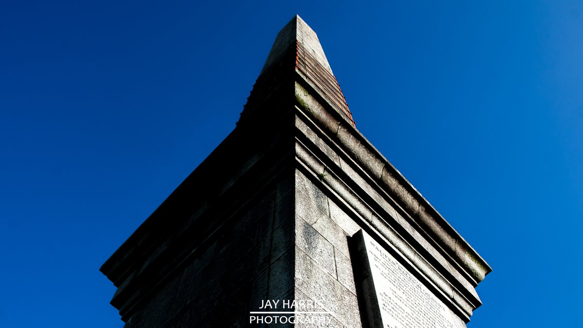 JayHarrisPhoto1's tweet image. The 144 feet tall 𝗚𝗶𝗹𝗯𝗲𝗿𝘁 𝗠𝗼𝗻𝘂𝗺𝗲𝗻𝘁, erected on 𝗕𝗼𝗱𝗺𝗶𝗻 𝗕𝗲𝗮𝗰𝗼𝗻 in 𝟭𝟴𝟱𝟲 in memory of 𝗦𝗶𝗿 𝗪𝗮𝗹𝘁𝗲𝗿 𝗥𝗮𝗹𝗲𝗶𝗴𝗵 𝗚𝗶𝗹𝗯𝗲𝗿𝘁 and commemorating his service in India.

facebook.com/jayharrisphoto…

#bodmin #cornwall #bodminbeacon