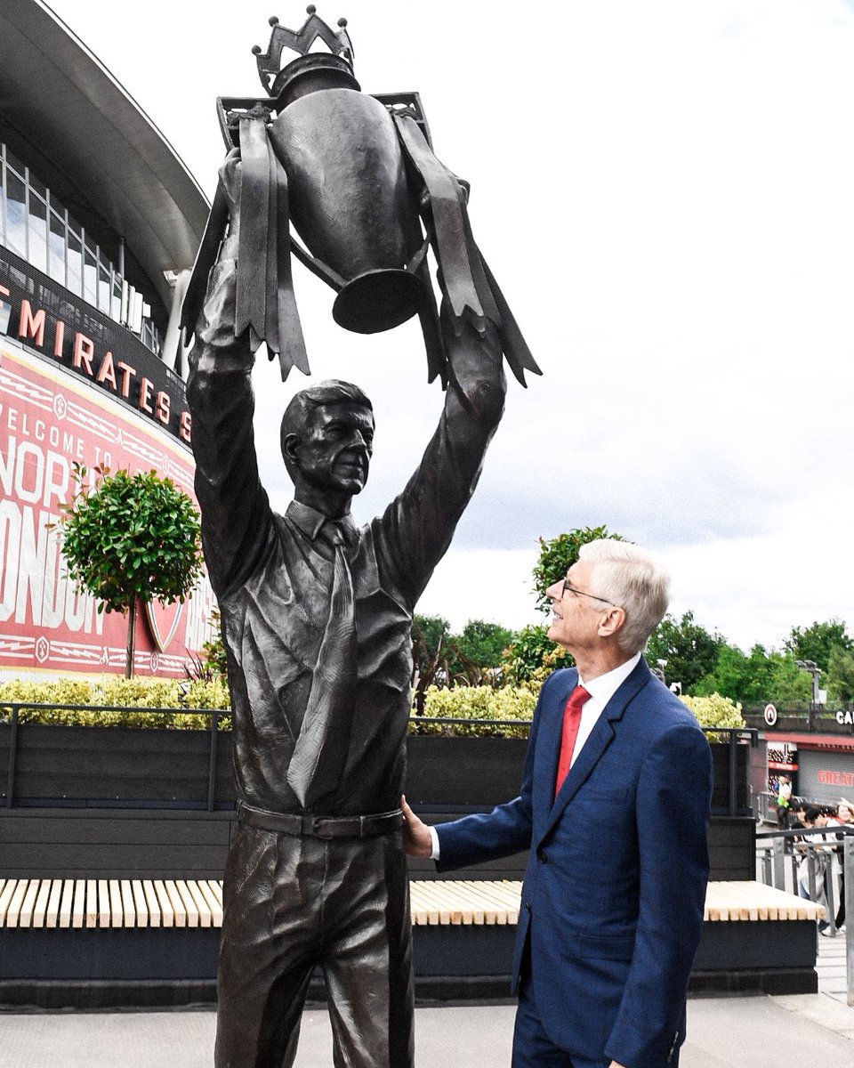 26 wins. 12 draws. 0 defeats. 

Unforgettable. Memorable. Happy Invincibles day 🏆