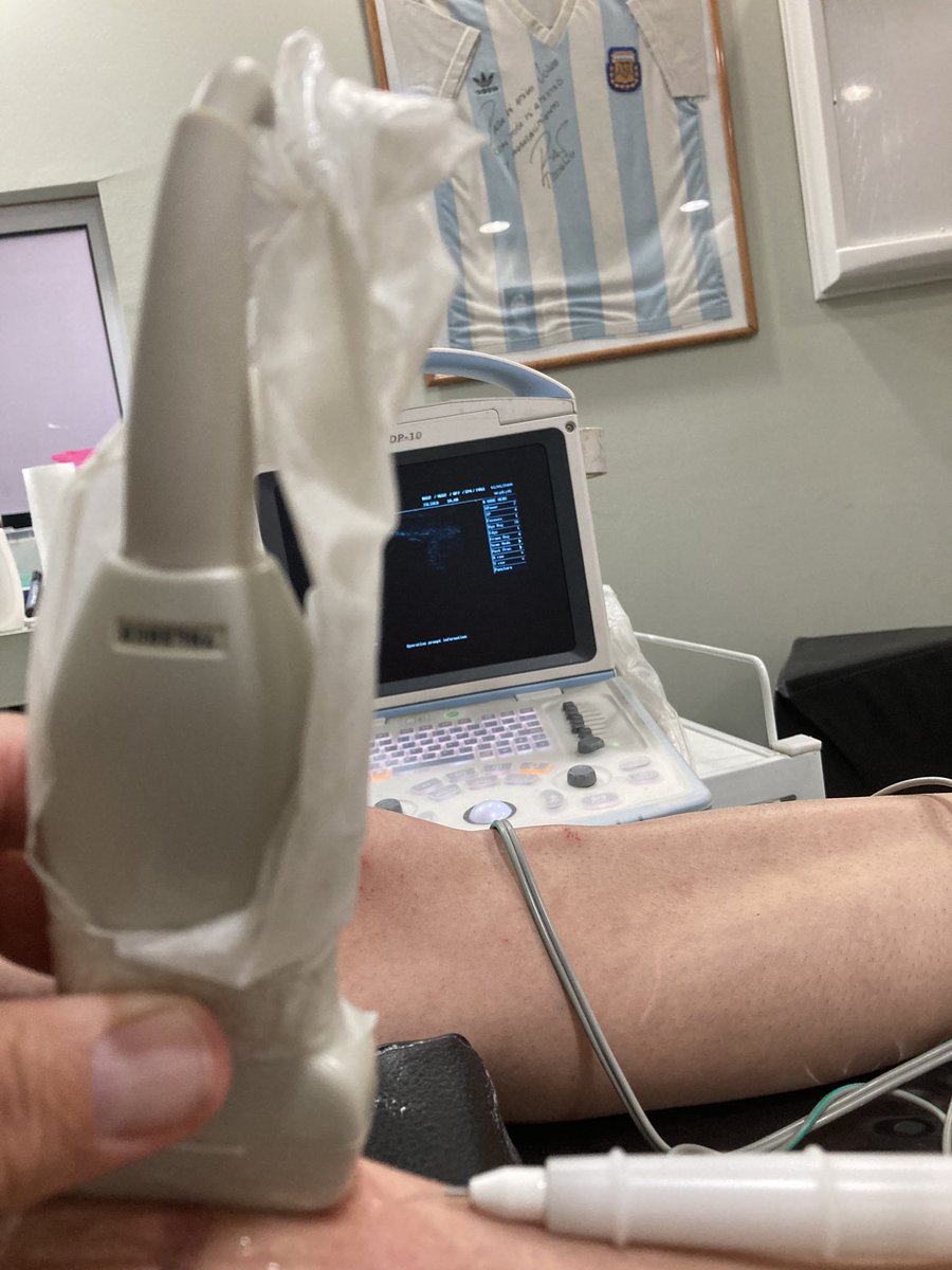 Tarde de <a href="/MEPSport/">MEP</a>  en CIK KINESIOLOGIA !! De fondo ???? El presente de mi amigo <a href="/TroglioPedro/">Pedro Troglio</a> !!
38 n 1283 20 y 21 La Plata
WP +54 9 2214 20-6457