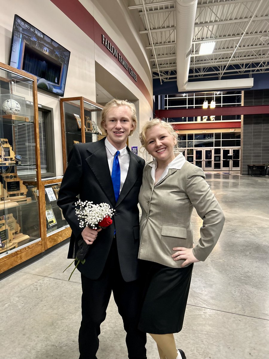 SDHS Performing Arts tweet media