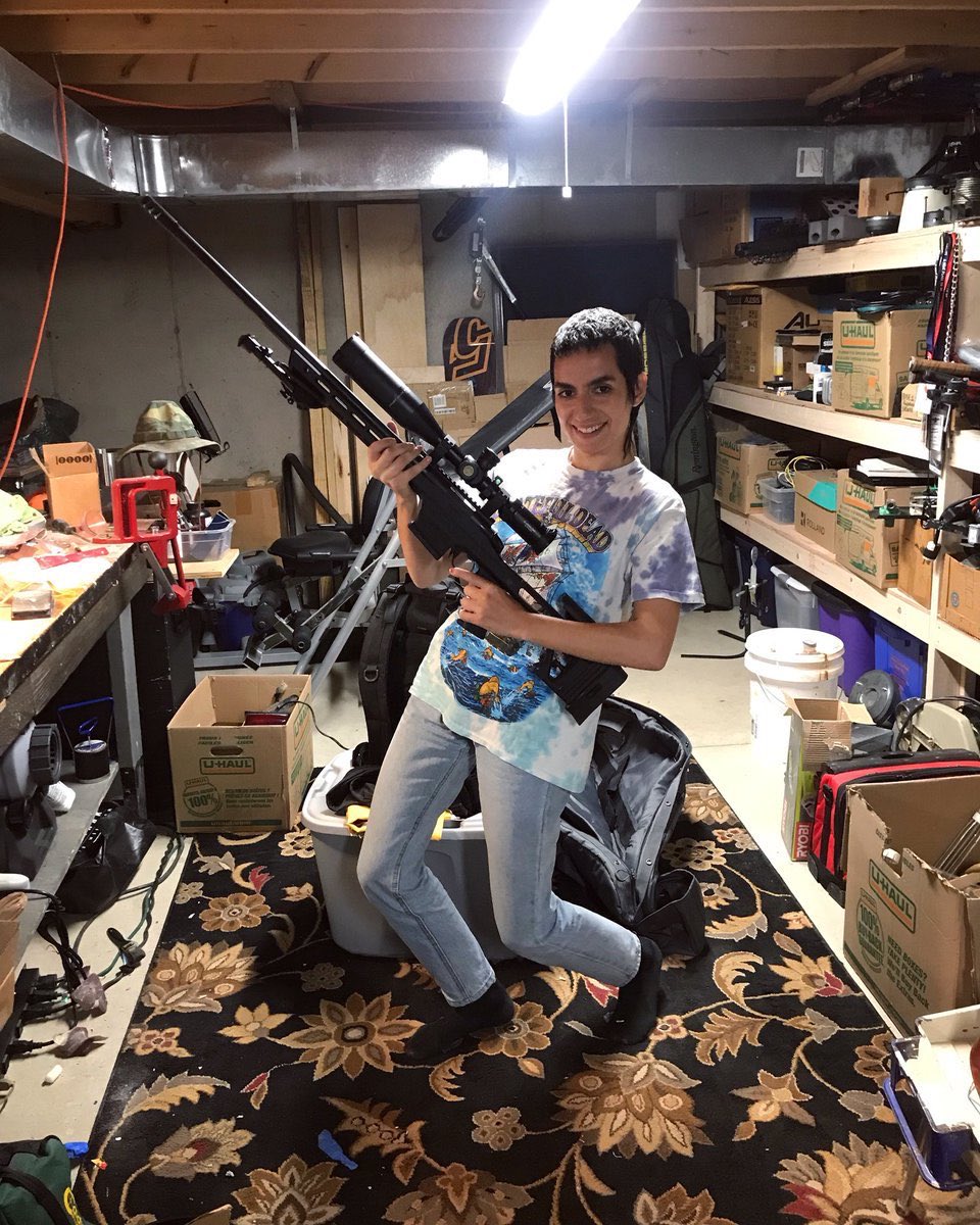 websiteidi0t's tweet image. BREAKING: Israeli sniper known as “The Rat of Tel Aviv” has been killed by Hamas while streaming on TikTok live