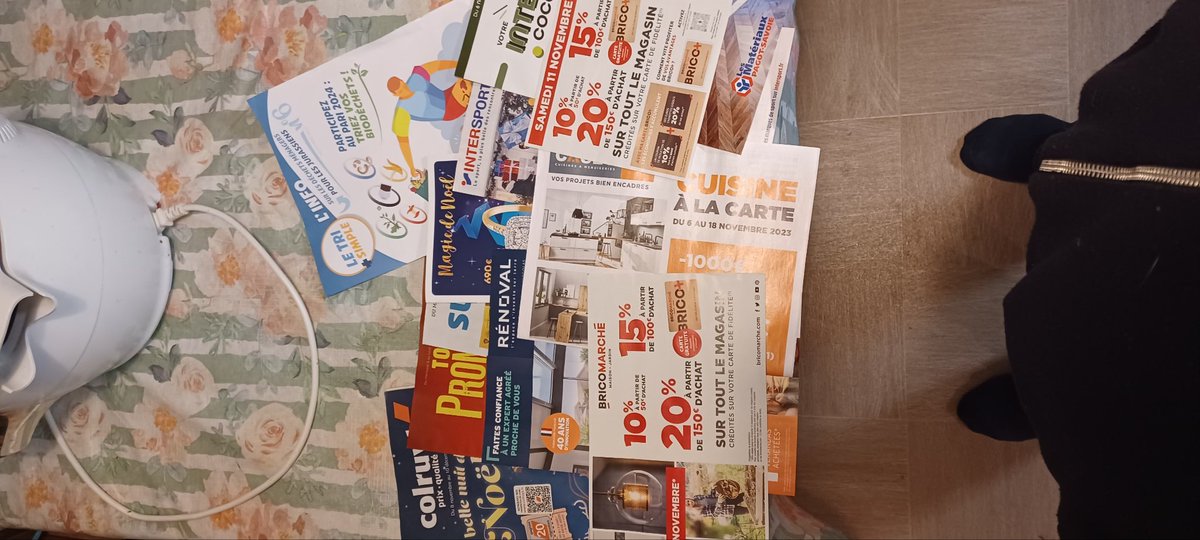 MouginThomas12's tweet photo. Ou est l'écologie??? @sandrousseau @EELV?? Merci de nous faire la morale de ne pas manger de viande!
@LCI @BFMTV @CNEWS @franceinfo https://t.co/LlqknMX74J