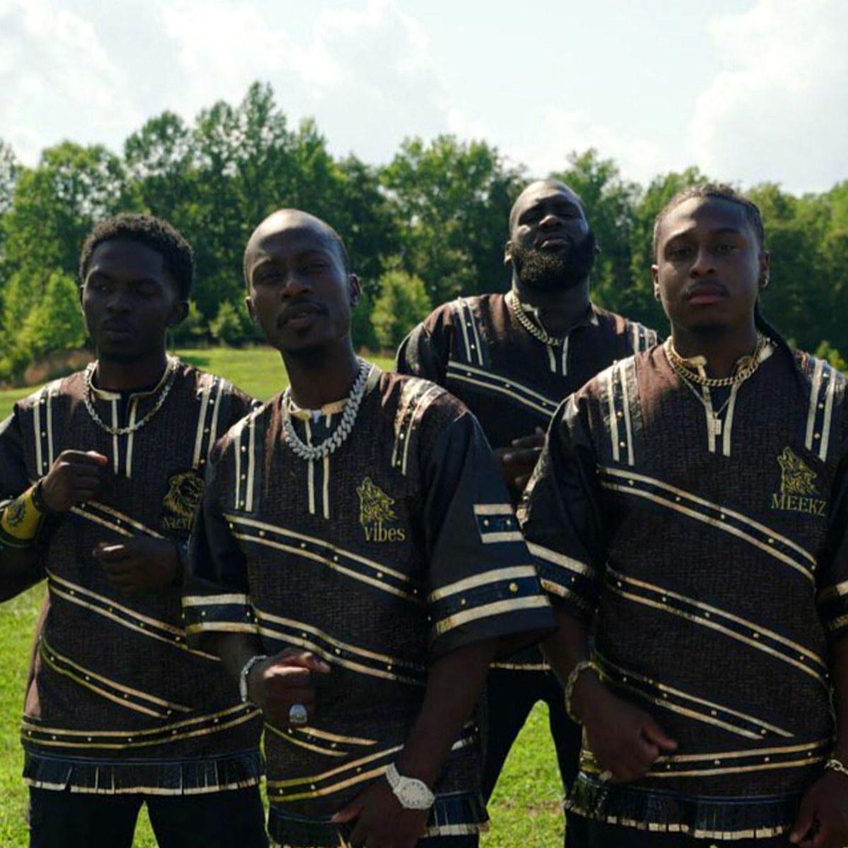 orr_music's tweet image. Jahleel will drop a new video from his sophomore album, The Messengers, after the sabbath.
 
Guess the track.
A) No Naps
B) Rowdy
C) Dream Team 

#orrmusic #messengers