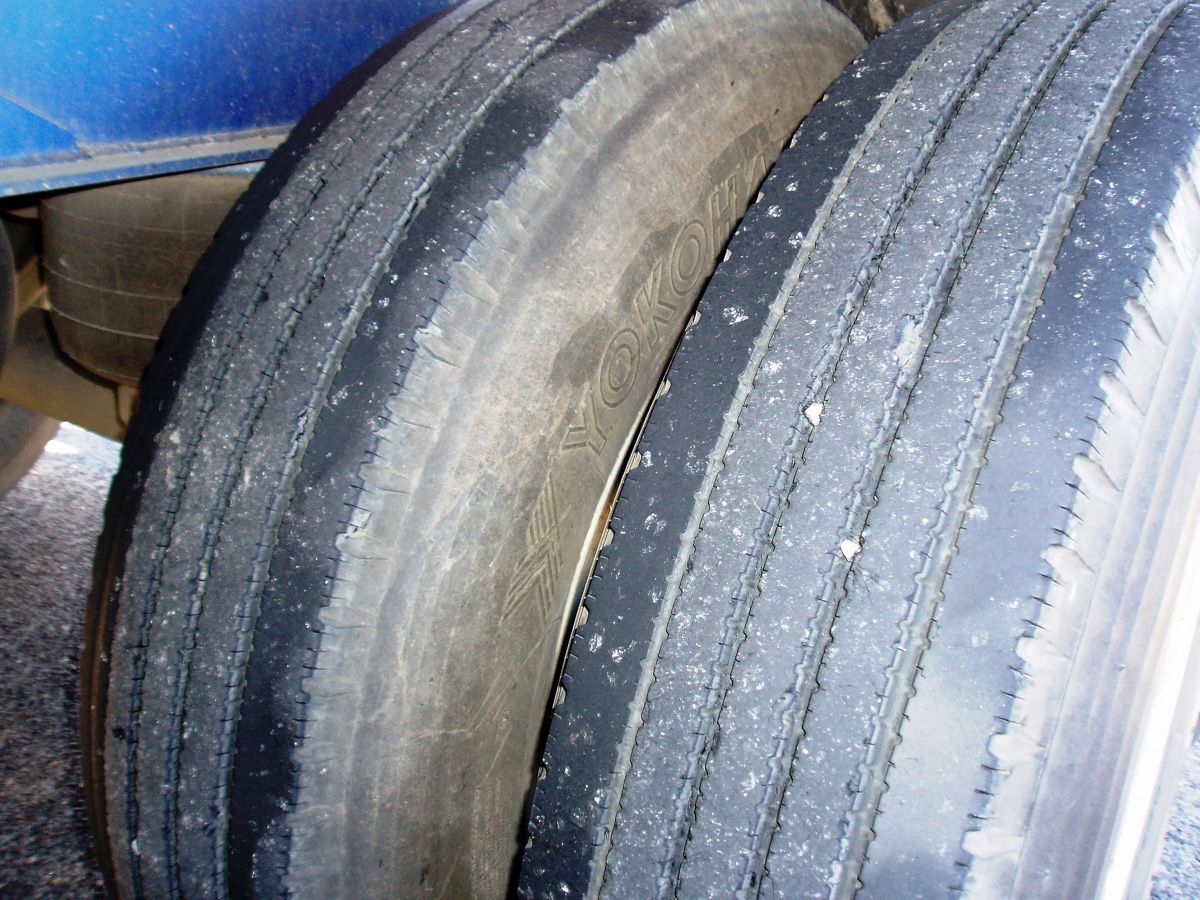 Most people in the trucking industry know that incorrect tyre pressure leads to increased tyre wear and that tyre pressure and wear are intrinsically linked. buff.ly/46XrooE #powertorque #truckingaustralia