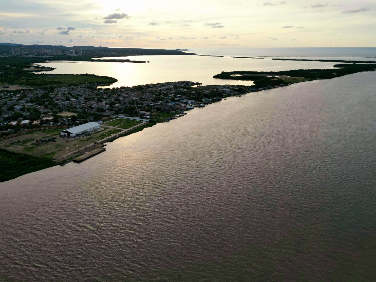 MikeMulford's tweet photo. Atardecer de Río y Ciénaga https://t.co/ABAtJSlkxC