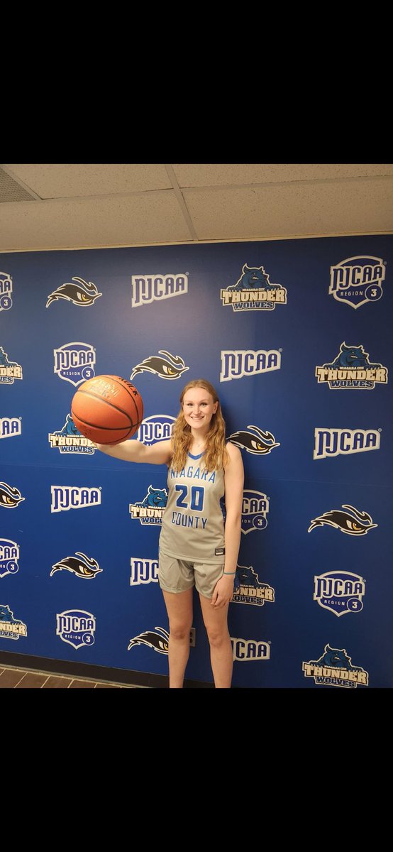 Eden Lewis tweet media