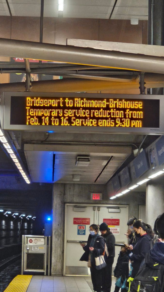 newfbc's tweet photo. @TransLink February?  That's notice well in advance.  :) https://t.co/zsuzrNnwcj