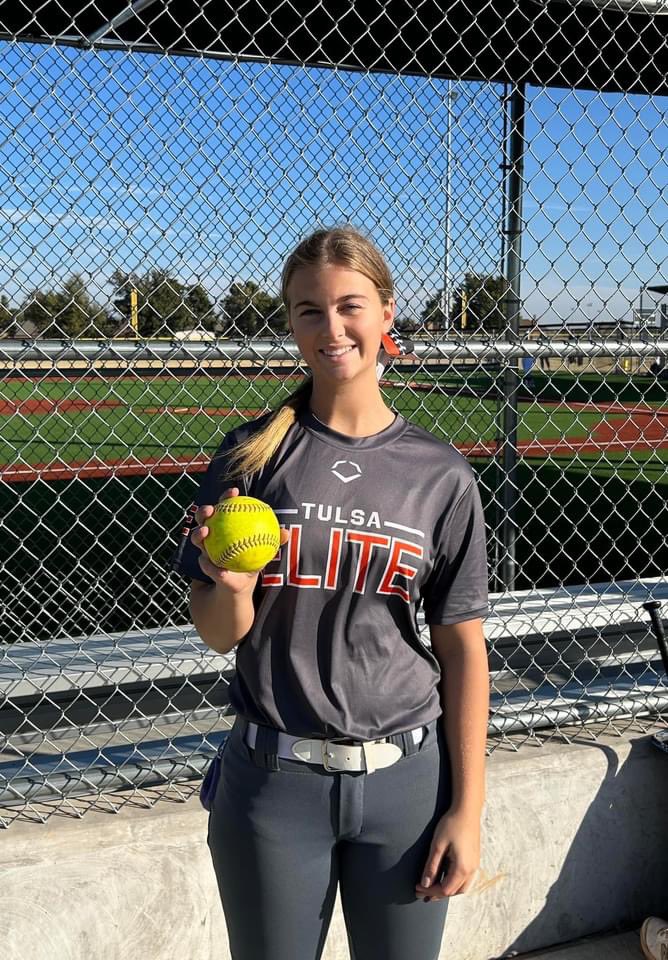 2024 OBU commit  Ella Blakely 
Had a great weekend  at top club
 Hit 400 for the weekend  with 1 hr and drobe the ball hard several times. Played all over the field for us defensively
@2024Ella
<a href="/FullCountjj/">jeff jackson</a>
