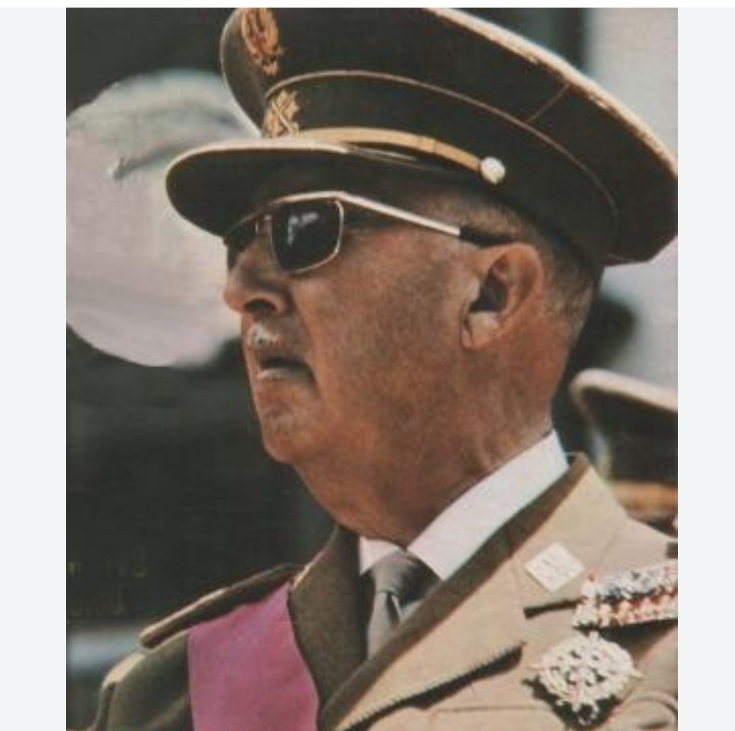 Prof_TGSchulze's tweet image. He is back. No, wrong. He has never left. #Francoland has never left. @KRLS #TsunamiDemocràtic