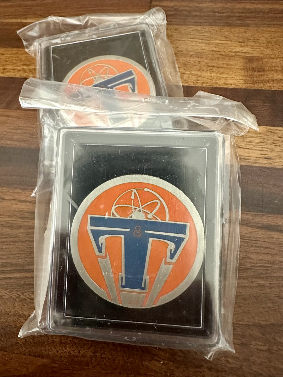 csdesign72's tweet image. Anyone still here for the occasional #Tomorrowland content, I FINALLY acquired an @ILMVFX pin from 2014. This is one of the very few &quot;variations&quot; that I was missing.