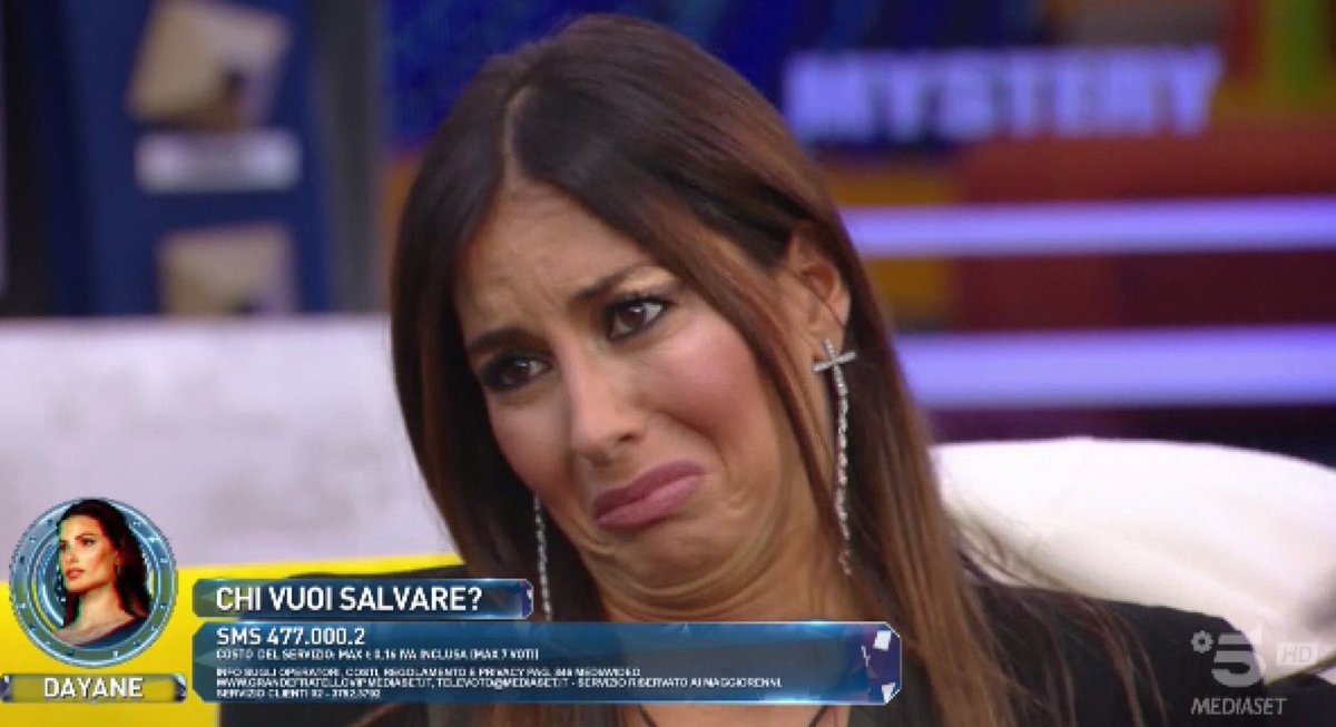 Lalula98's tweet photo. "Ma un bacio gliel'hai dato?" 

"NO NOI NON SIAMO COSÌ" 

FIDANZATI INTENDI?
MA COME SI FA DOPO MESI CHE NON VEDI LA PERSONA CHE AMI? UN PO' DI SANGUE IN CORPOOOOOO

#GrandeFratello https://t.co/UMibM6RFKk