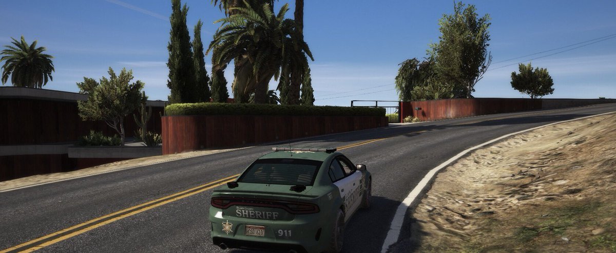 BlackSilverFr tweet media