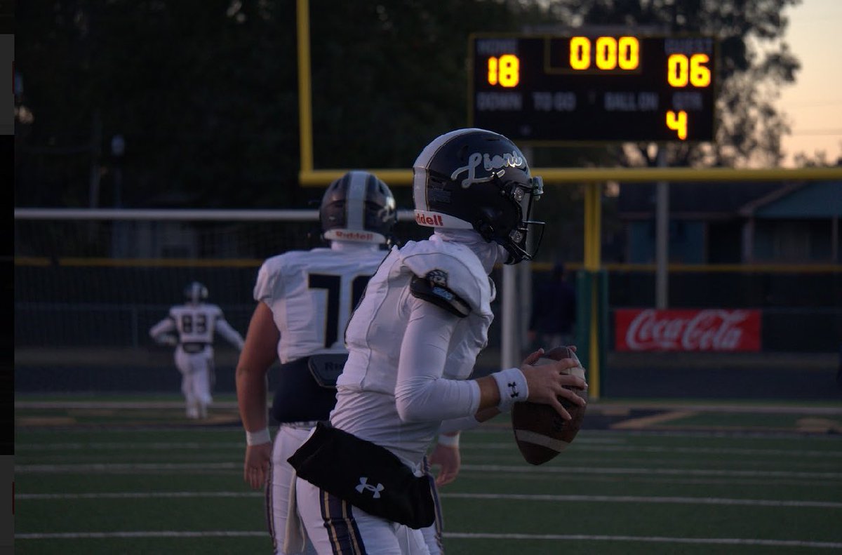 hudl.com/v/2MTbE6 Full Season Highlights. CO 26. 1400 passing yards, 12 TDs.