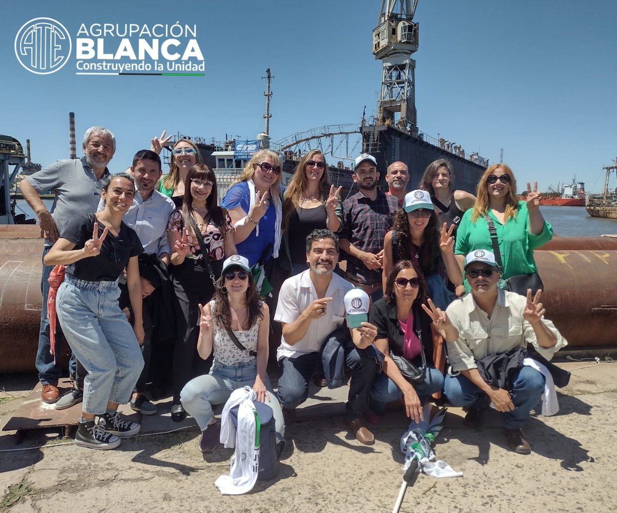 agrupblanca_ate's tweet image. Asunción del Consejo Directivo Nacional de ATE

El día de hoy participamos de la asunción de lxs compañerxs que conducirán el Consejo Directivo Nacional de nuestro sindicato en los próximos cuatro años. 

#ATENacional
#ConstruyendoLaUnidad 
#AgrupacionBlancaATE