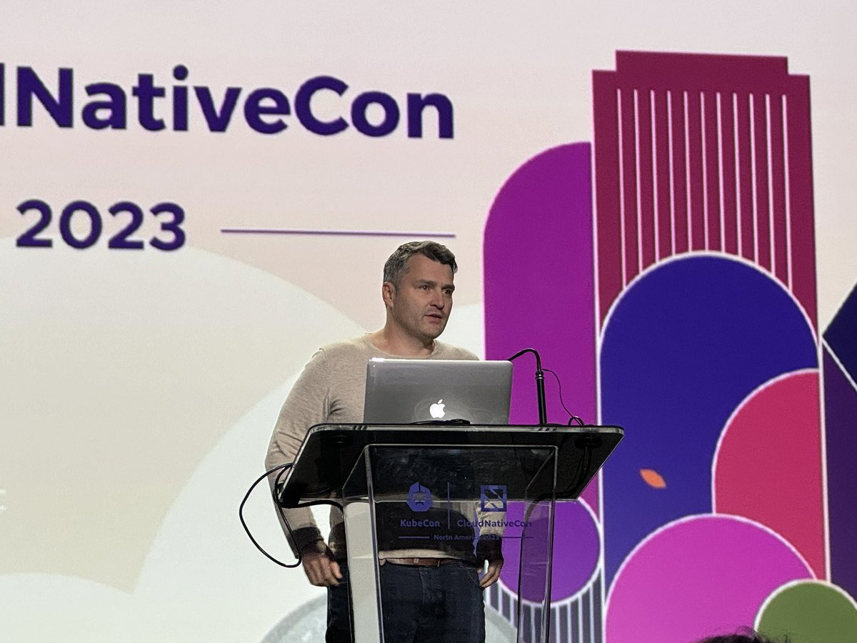 OrlinVasilev's tweet photo. @vad1mo on stage of #kubecon :) @ContainerRgstry :)) https://t.co/hi1KTah6XK