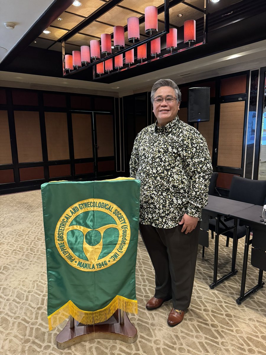 CapituloObGyne's tweet photo. Our OOTD for the Philippine Obstetrical and Gynecological Society Foundation Inc. POGS Joint Board of Trustees and Regional Directors Meeting is GREEN.💚
#FirstOOTD https://t.co/t8h5p85K6V
