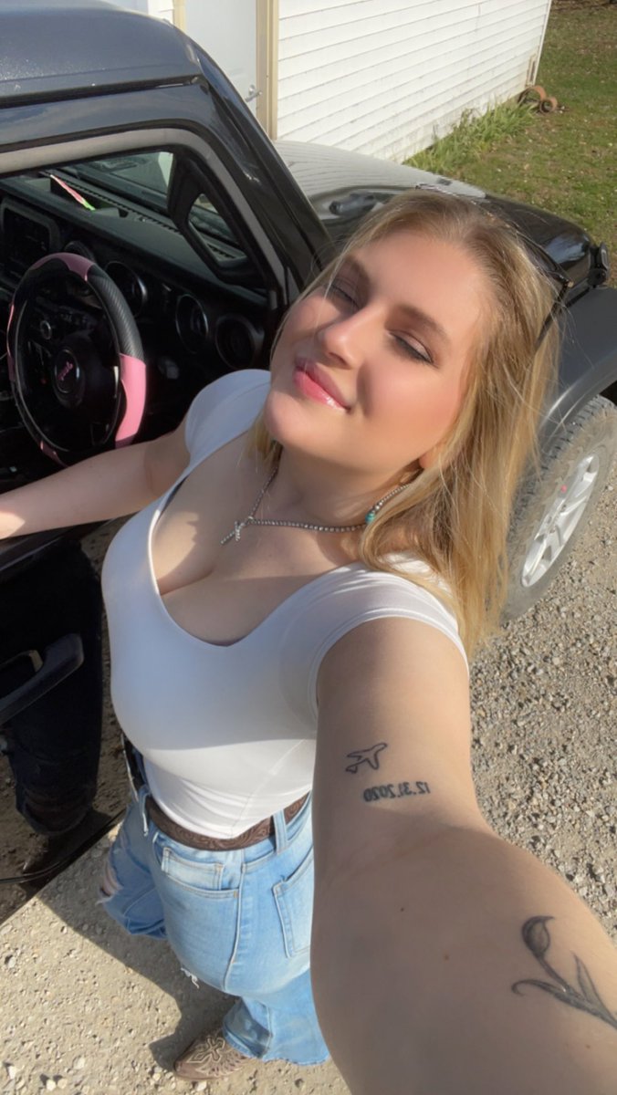 megalysec's tweet photo. An Angel with the devils mind https://t.co/IJYhRTENOO