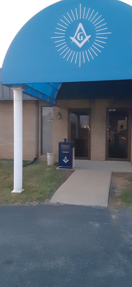 DaveKnighton's tweet photo. The new flag retirement box at the Masonic Lodge 1601 Westen Ave Bowling Green.  Just place your folder flag in the box. The Lodge will hold a proper retirement ceremony after collecting enough. https://t.co/R0IUMNbn5e