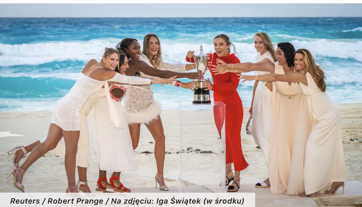 MWielichowska's tweet image. 🤍♥️  #1GA 

#WTAFinals