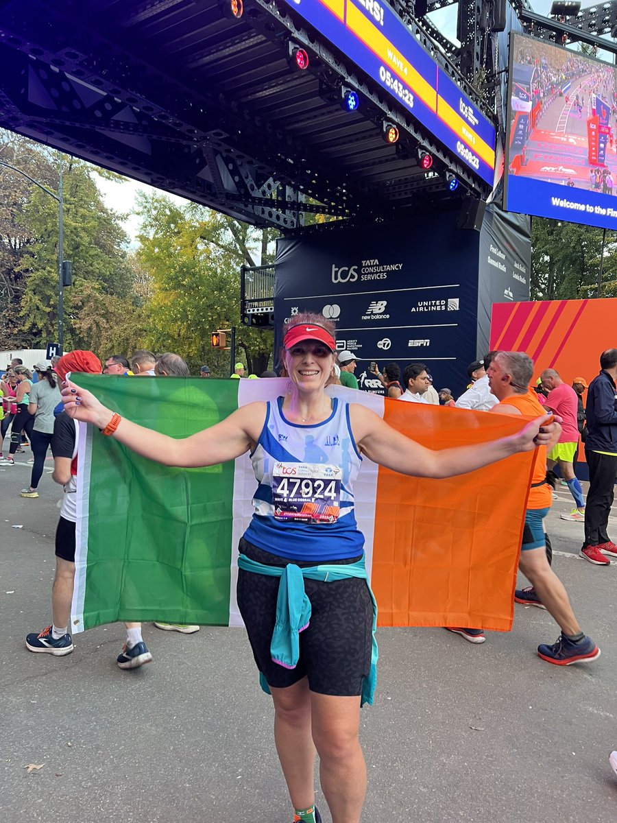 LyndaNethaway's tweet image. Medal Monday for me getting my @nycmarathon engraved. Such an incredible experience yesterday and again today at the New York City Marathon Pavilion, absolutely unforgettable! ❤️🏃‍♀️#MedalMonday #runr