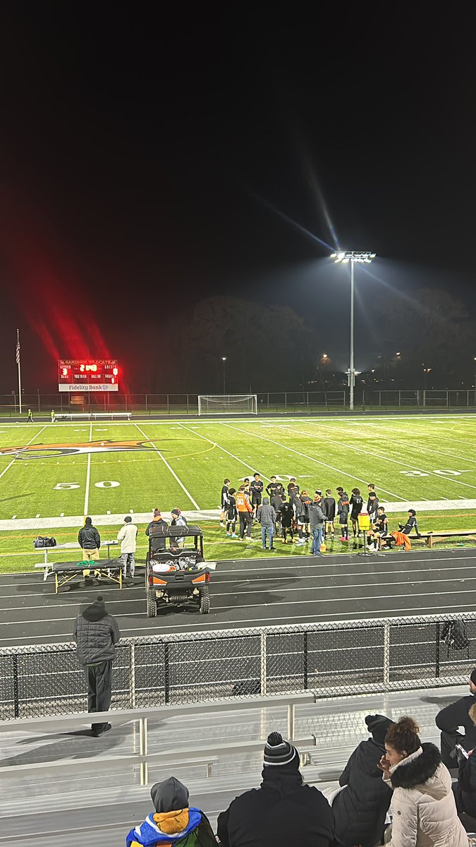 soccer_ghs's tweet photo. Timeout here at Watkins. 21:43 left in the first. 3-0 Gardner. 

#LetsGoCats https://t.co/7LHJGImH4Y