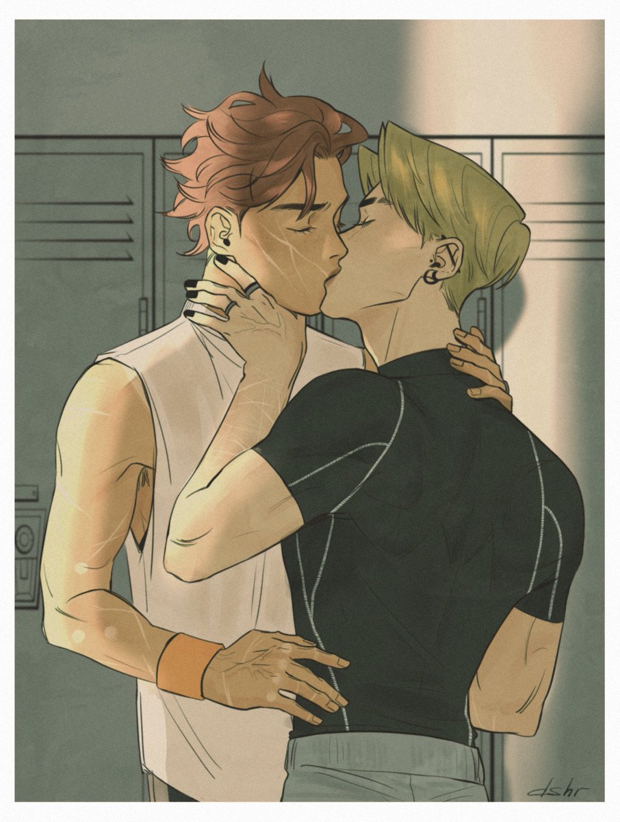 #andreil 
Now I can't stop thinking about Andrew in a compression shirt