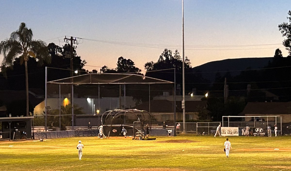 Santa Barbara Grizzlies Baseball Group tweet media