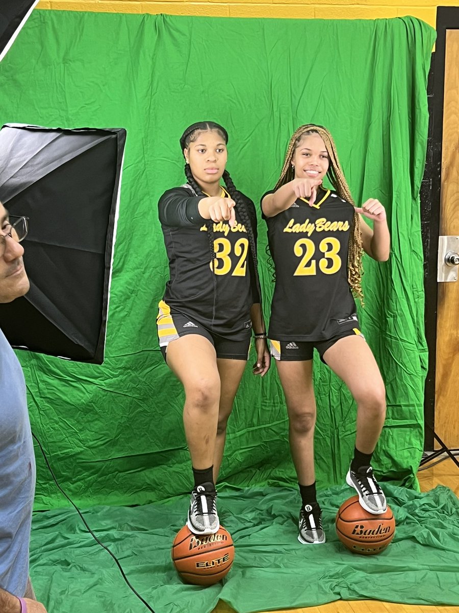 CPLadyBears's tweet photo. A Little Media Fun
@Shaineparker22 @AkirraHagger @eryulnicole3 @Christina3laine @kileynero https://t.co/kjsvPfyfau