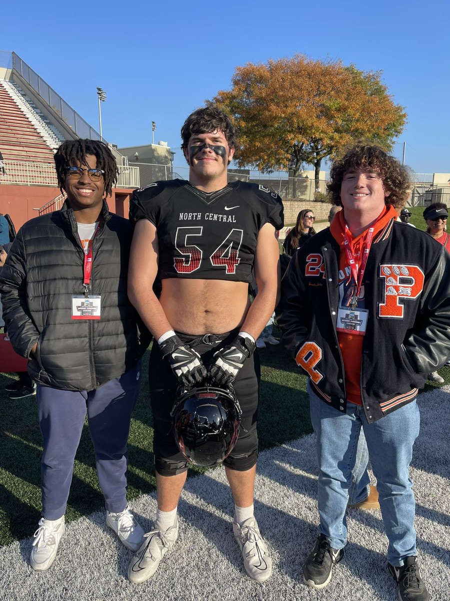 AmareCurtiss's tweet photo. Thank you @NCC_Athletics &amp; @Kalus_Murphy for an amazing game day visit this Saturday, it was a great to be around football again and to see my boy @cramer_tyson. The energy at NCC is something different! Looking forward to being back sometime. https://t.co/B7nmrx8qRd