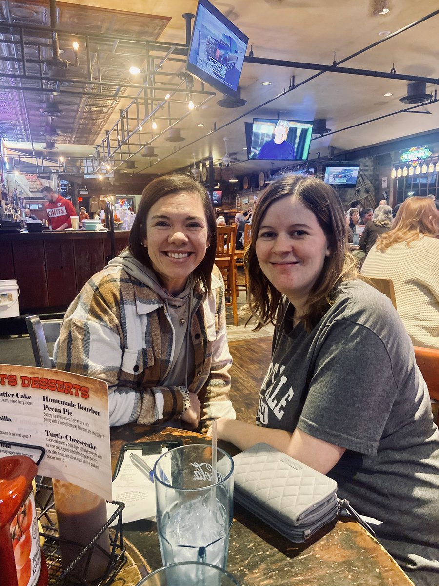 HannahBushLMSW's tweet photo. Collaboration and friendship with coworkers are so important for the work we do with students! Glad I could tag along with Jordan for the @myMSCA this year! @CCMSTigers https://t.co/Ua6dwqhV8g