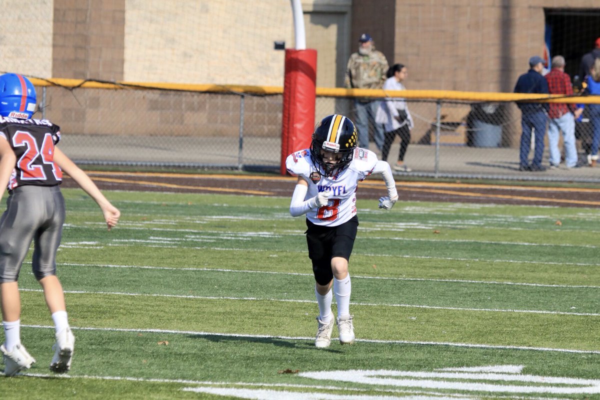 UnionFinley's tweet image. The best receiver in our Division, and a great leader and captain on our team…….Eli 8