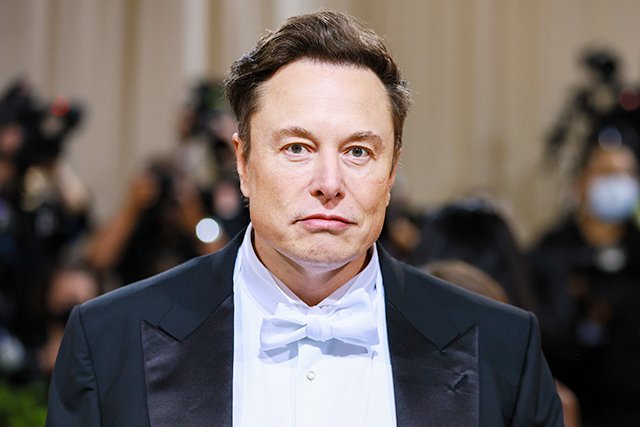 Mrt_newacca's tweet photo. イーロン・マスク氏のありがたい言葉を置いておく。

”1万時間コミットして世界トップレベルになれなかった人はいない。”

この言葉を心に留めておくだけで、挫折したときに勇気が湧いてくる。ちな「1万時間」とは、1日10時間を365日やれば「3年弱」かかる計算である。

あれ。人生は意外と甘いのだ。 https://t.co/nBWW1iYoRk
