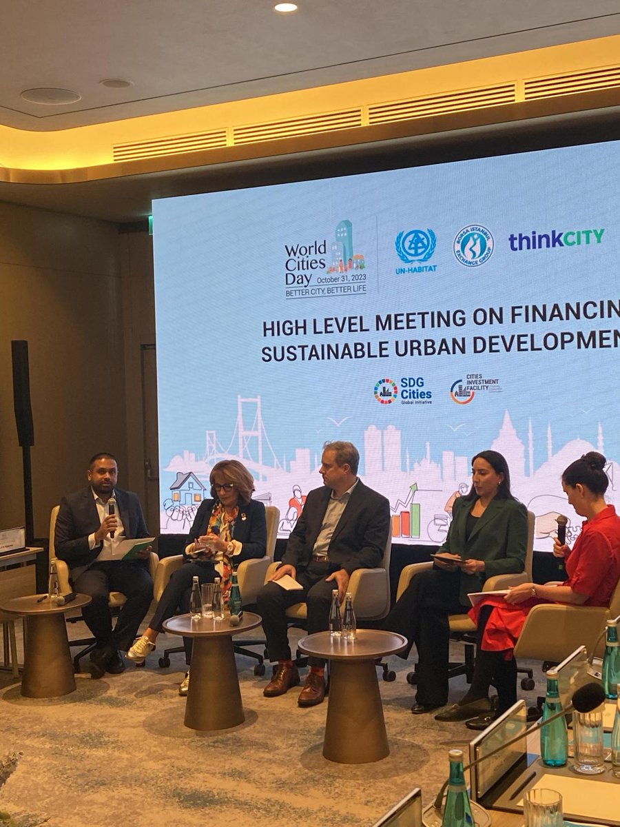 🌍💰 Exciting discussions at the @CIF and @ThinkCity high-level meeting on global financing for sustainable urban development! Experts suggested key strategies to achieve this. 
Your thoughts on shaping the future of our cities?  💪🏙️ #SustainableFinancing #UrbanDevelopment'